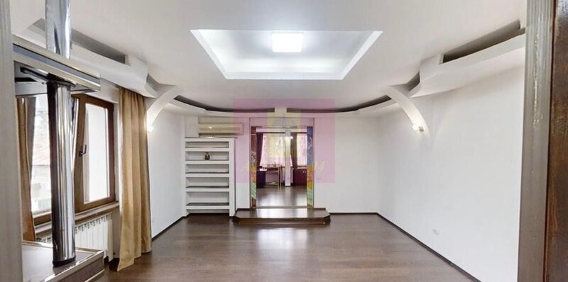 APARTAMENT PREMIUM | 200 MP | VILA MONUMENT ARHITECTURAL | CURTE |
